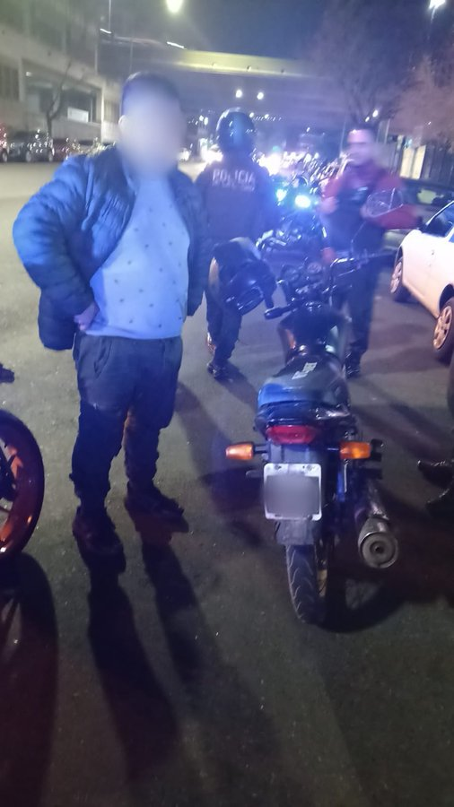 Motochorro detenido en Parque Chacabuco