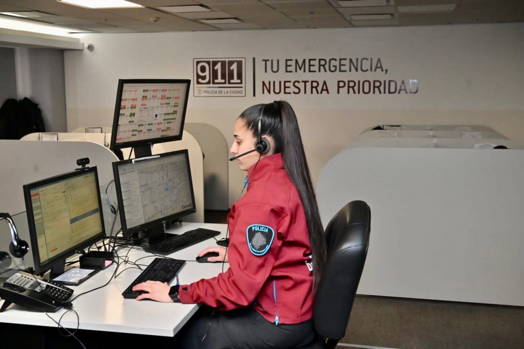 Centro de Atención de Emergencias 911 de la Policía de la Ciudad de Buenos Aires